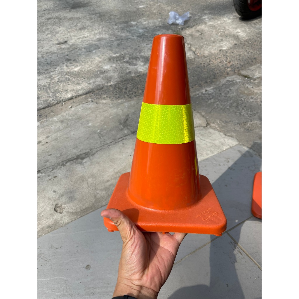 Tất tần tật về cọc tiêu giao thông - Địa điểm bán sỉ lẻ cọc tiêu giao thông uy tín chất lượng tại Nghệ An